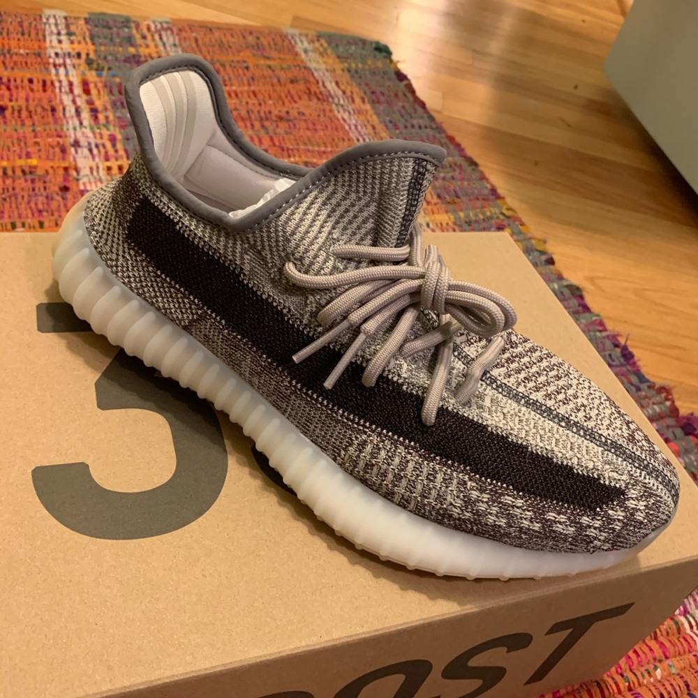 SOLD - adidas Yeezy Boost 350 v2 ZYON - Picture 2 of 11